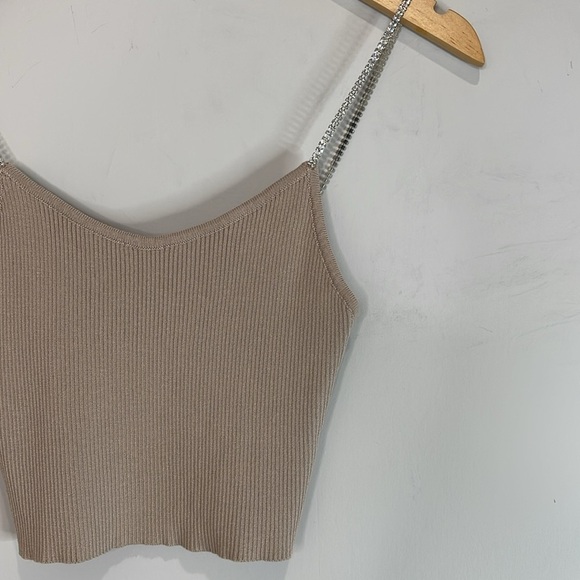 Debut NWOT Rhinestone Spaghetti Strap Taupe Fitted Crop Ribbed Knit Cami Top S/M - Picture 4 of 11